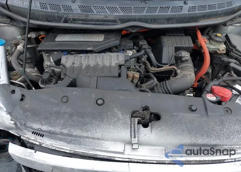 2006 Honda Civic Hybrid from USA, damaged, VIN JHMFA36216S013613